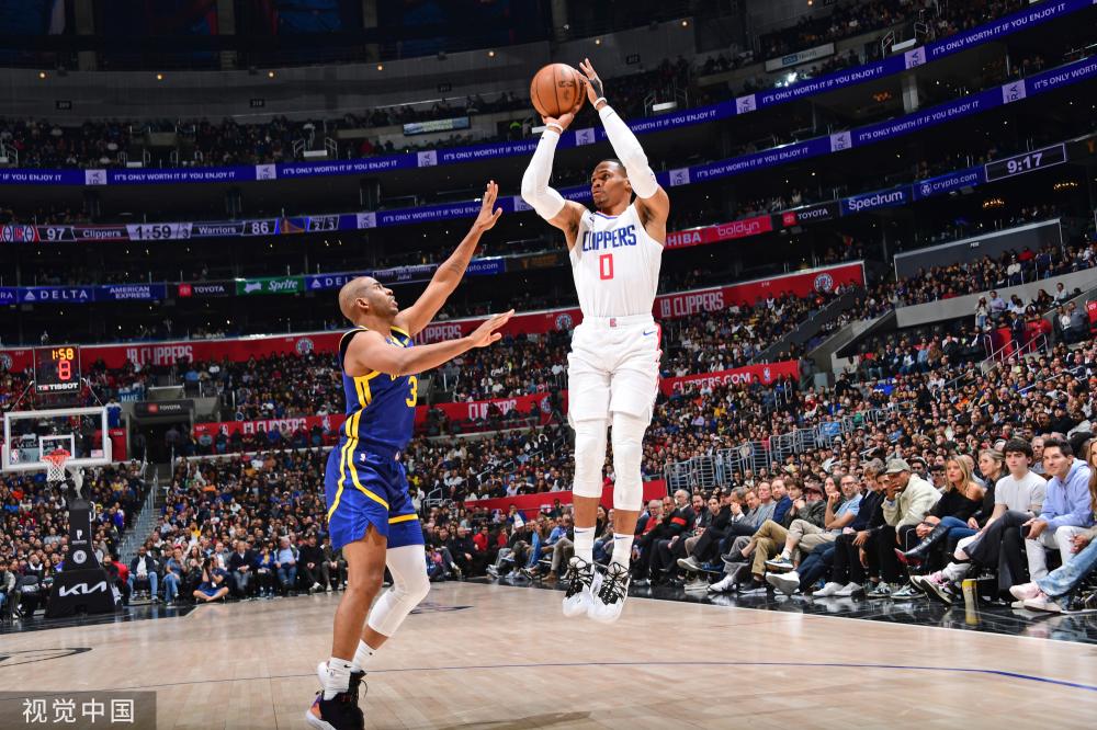 他带领克罗 他带领克罗