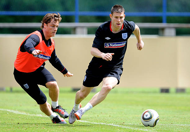 他们在场外 他们在场外